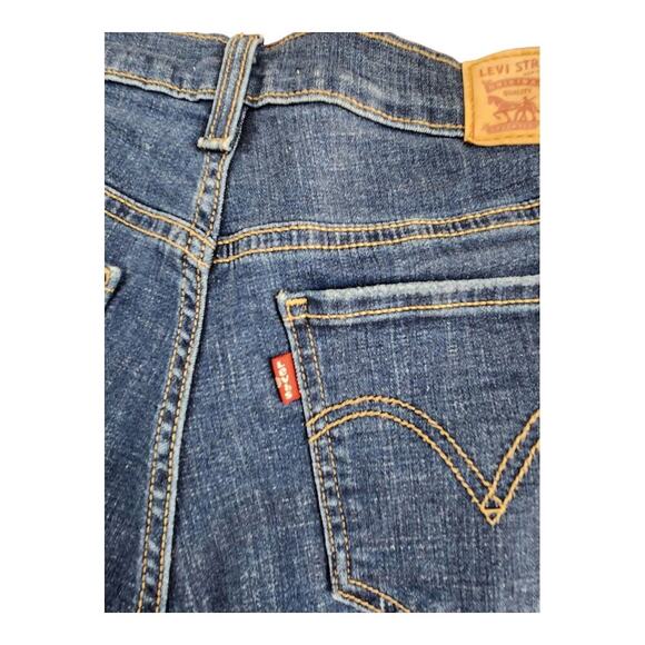 Levi Strauss & Co. womens sz 29 mid length shorts blue jean med wash - Picture 6 of 13